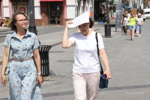 Люди с хроническим заболеваниями в жару находятся в группе риска